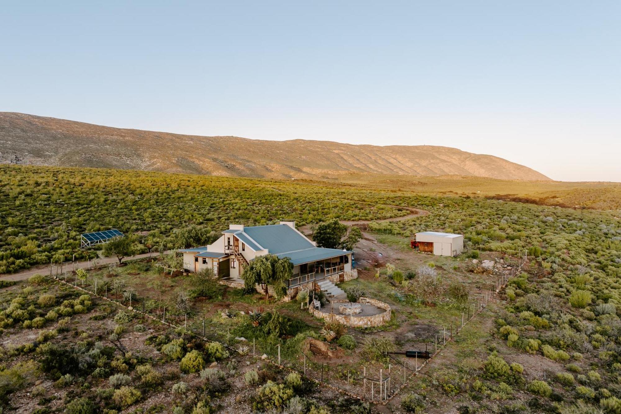 Breathe Accommodation Oudtshoorn Exterior foto